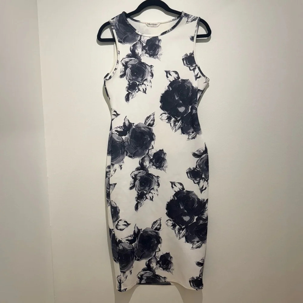 Miss Selfridge Black and White Floral Midi Scuba Dress in Size 12